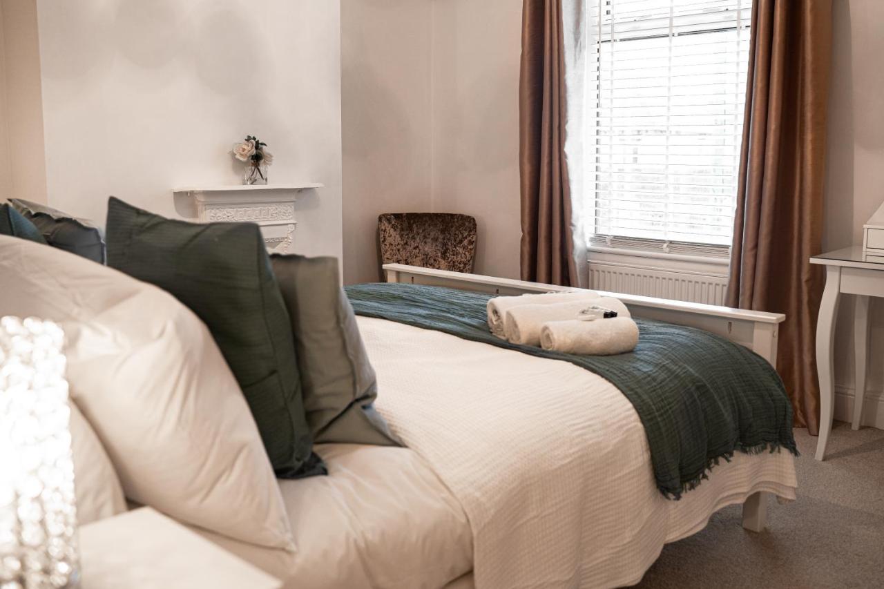 B&B Hough Green - Well decorated 2 bed home in Handbridge, Chester - Bed and Breakfast Hough Green
