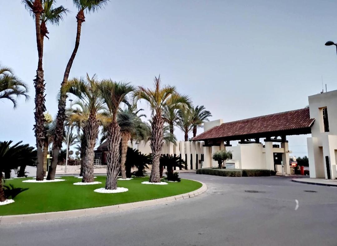 Villa Roda Golf and Beach Resort,3 bedrooms, private, heated swimming pool, garden, parking space - B&B Murcia