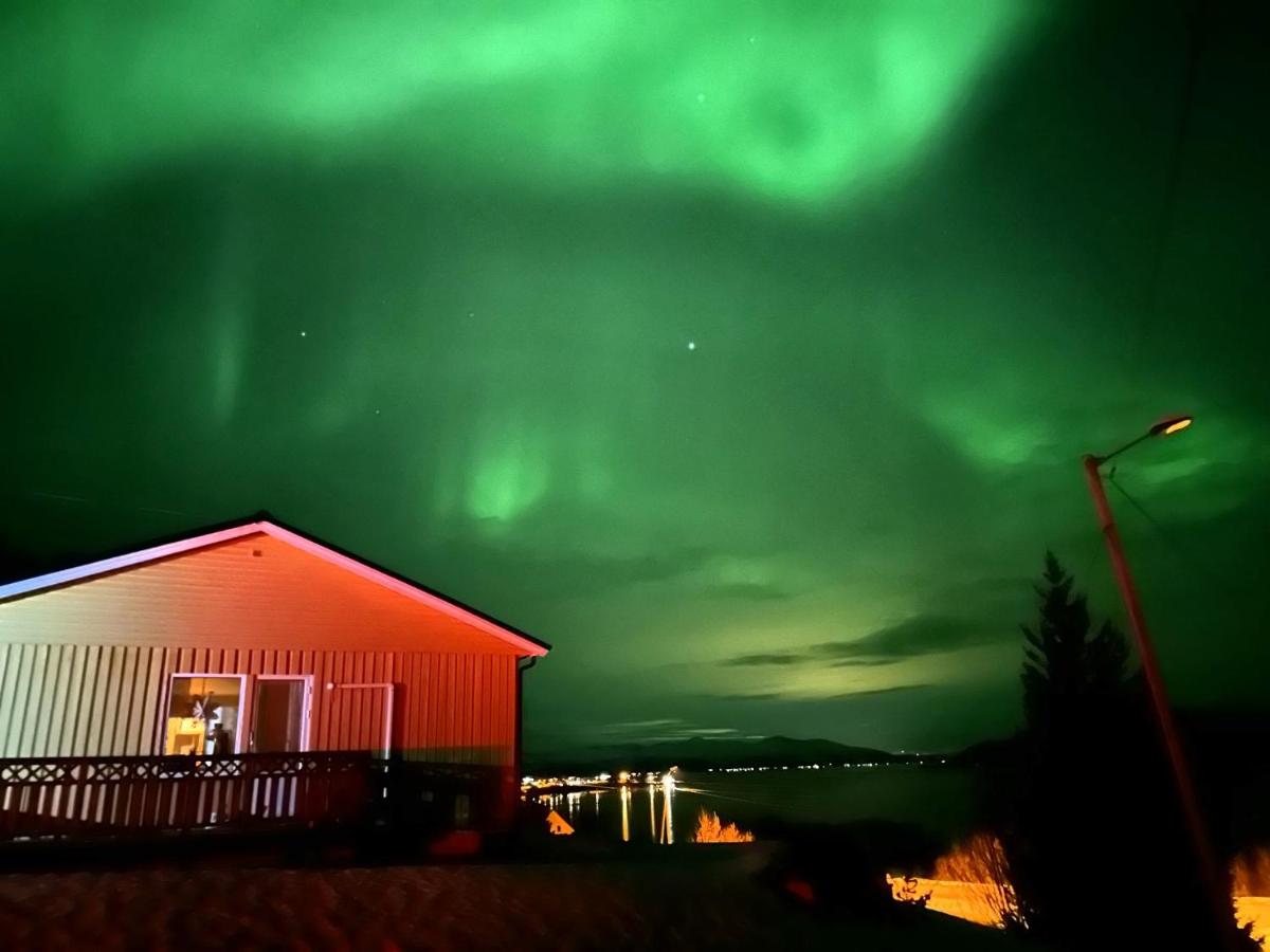 B&B Straumstad - Senja Peak Panorama - Bed and Breakfast Straumstad