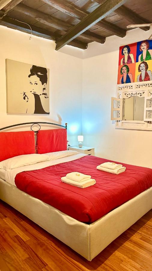 Cristina heart of Rome,Trastevere - B&B Rome