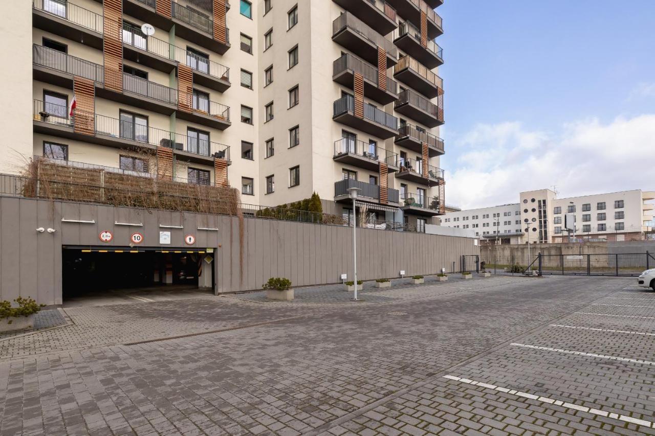 Modern Apartment with Parking in Cracow by Rent like home - B&B
