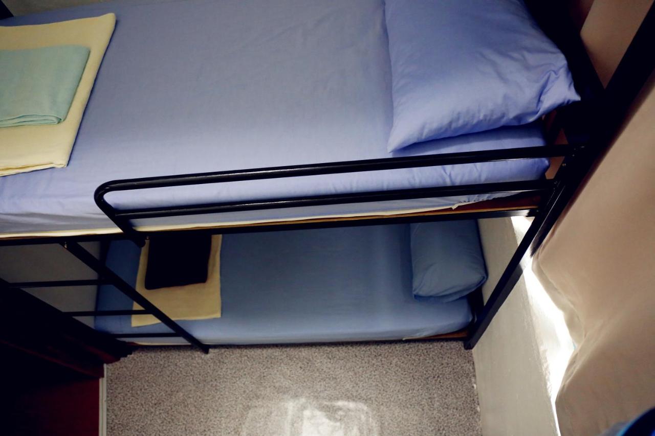 Zweibettzimmer mit Gemeinschaftsbad