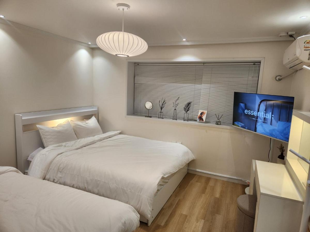 B&B Seoul - NEW OPEN-Oublier,SEOUL STN 5min by walk,Cozy Home - Bed and Breakfast Seoul
