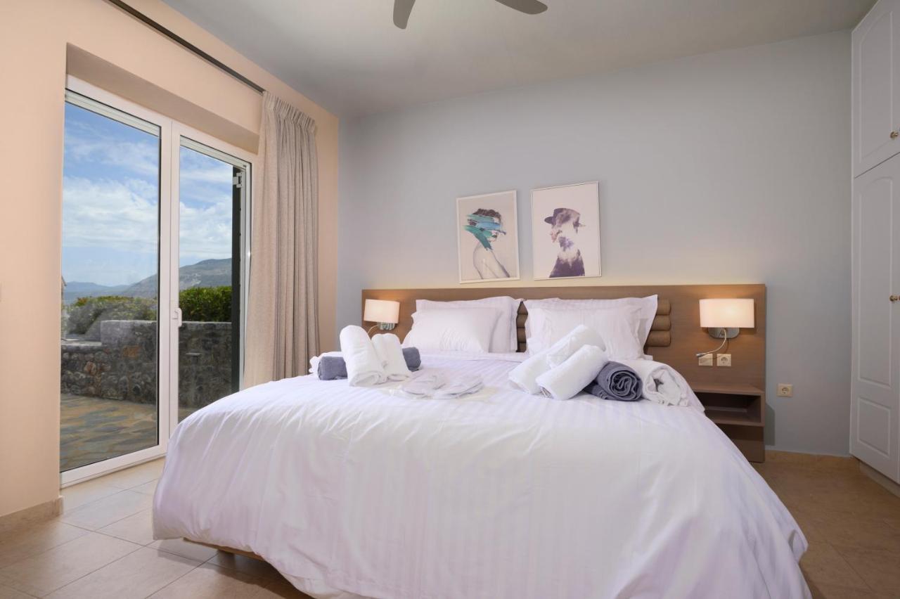 Platinum Private Pool Villa Sea View