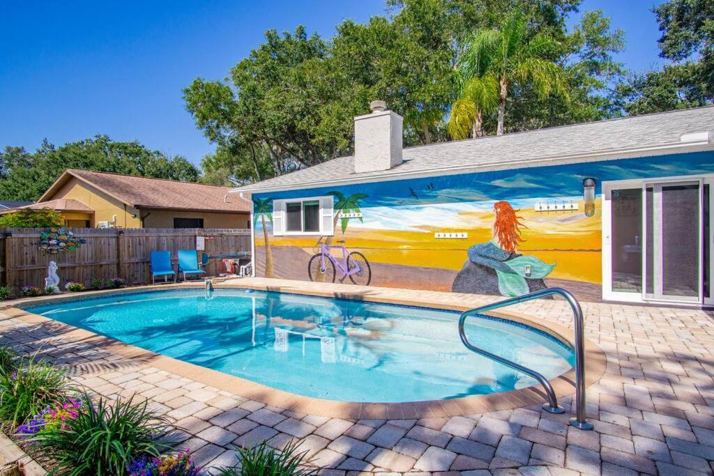 B&B Palm Harbor - The Cycling Mermaid Palm Harbor, Florida! - Bed and Breakfast Palm Harbor