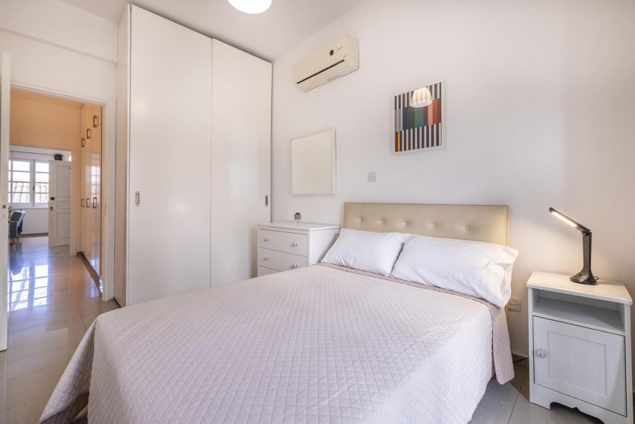 Appartamento Deluxe con 2 Camere da Letto e Balcone