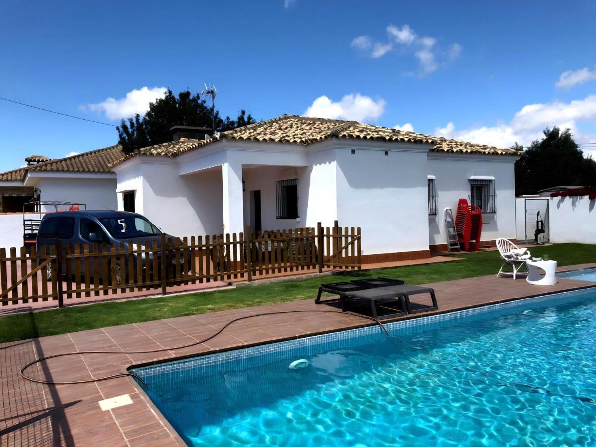 Chalet Piscina Privada Chiclana Solo Familias & Parejas - B&B