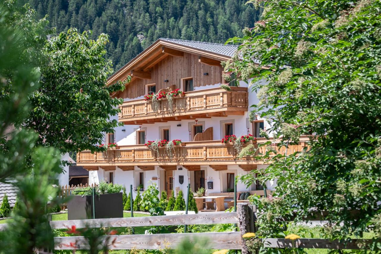 B&B Valles - Mesnerhof - Bed and Breakfast Valles