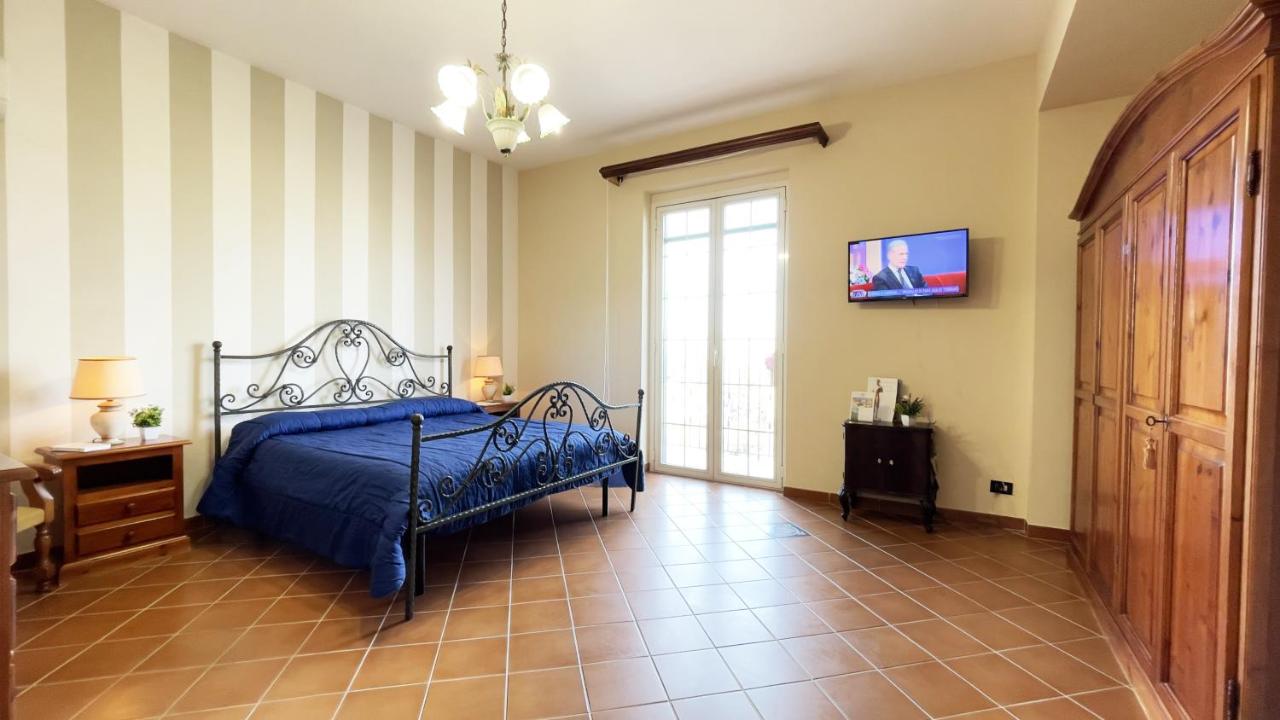 Doppelzimmer mit Balkon
