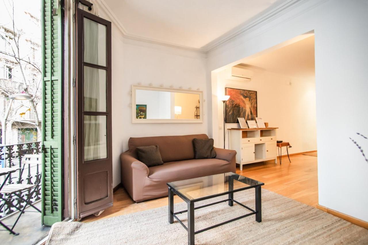 Apartamento con terraza