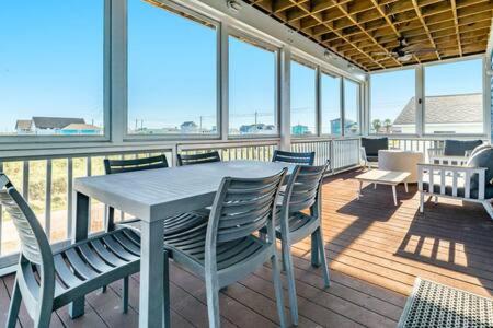 Beautiful Beach & Bay 3 Decks Screened Porch - B&B Surfside Beach