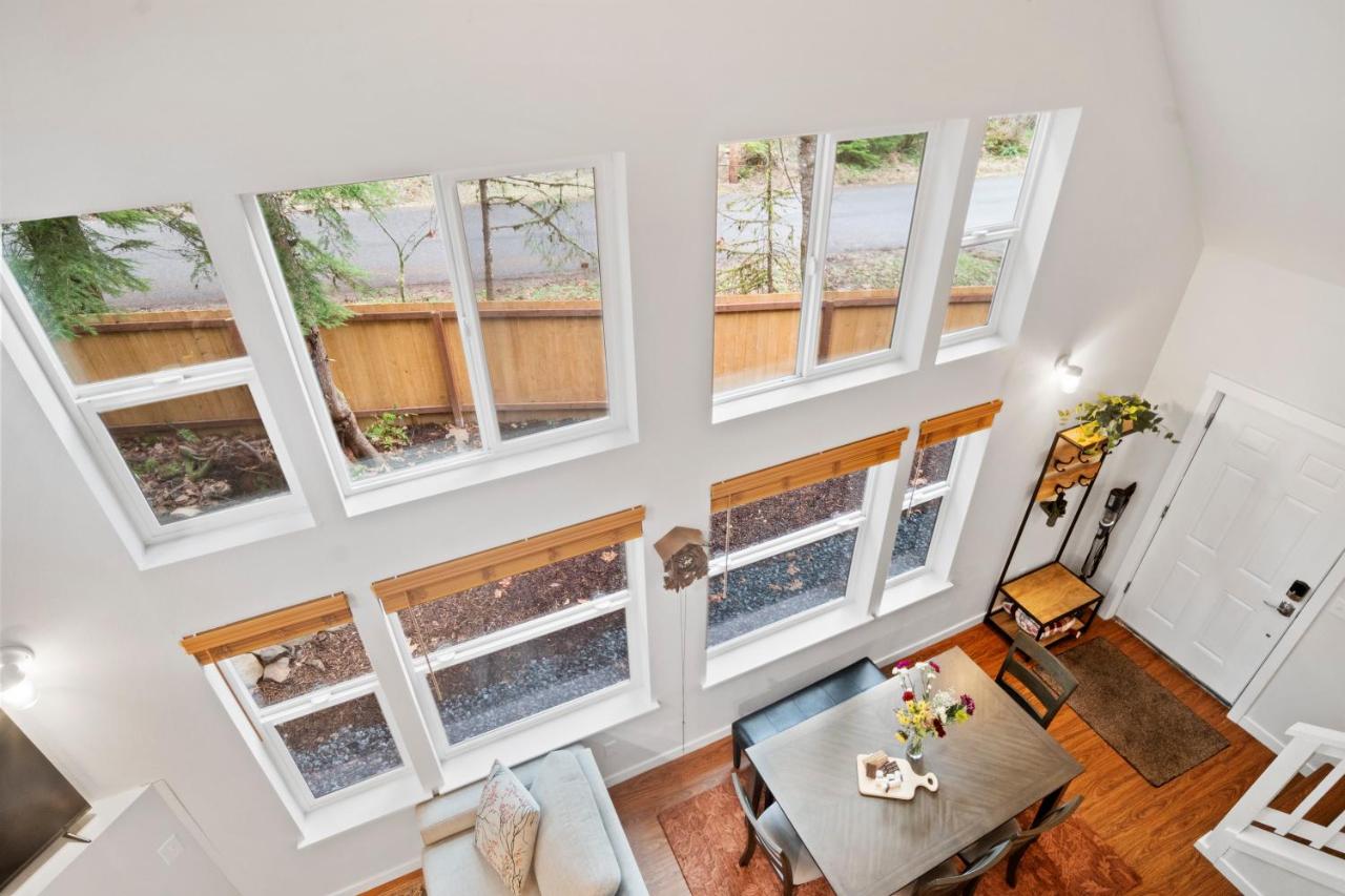 Mt. Rainier Cabin w/hot tub - Ferienwohnung