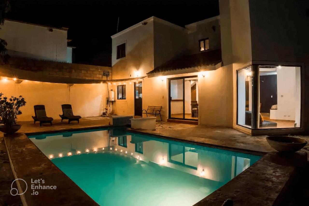 Casa Juarez: Great 4BR house w/ POOL & GAMES, perfect for Parties & Family - B&B