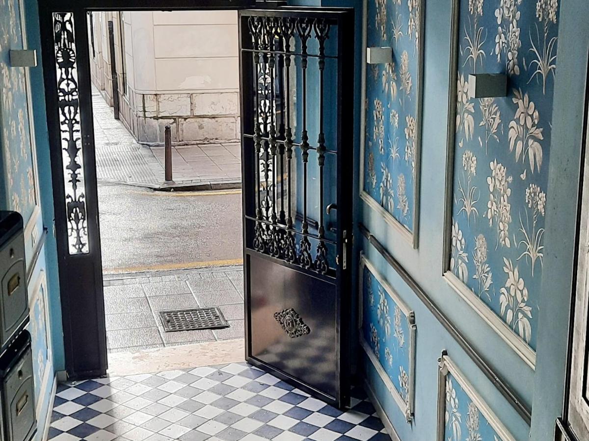 Piso muy amplio y céntrico con vistas a la bahia - Ferienwohnung Santander