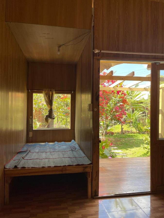 Camera Tripla Economy con Bagno in Comune