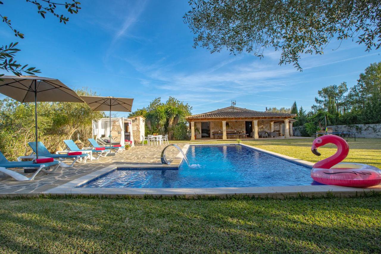 Villa LLosia By SunVillas Mallorca - B&B