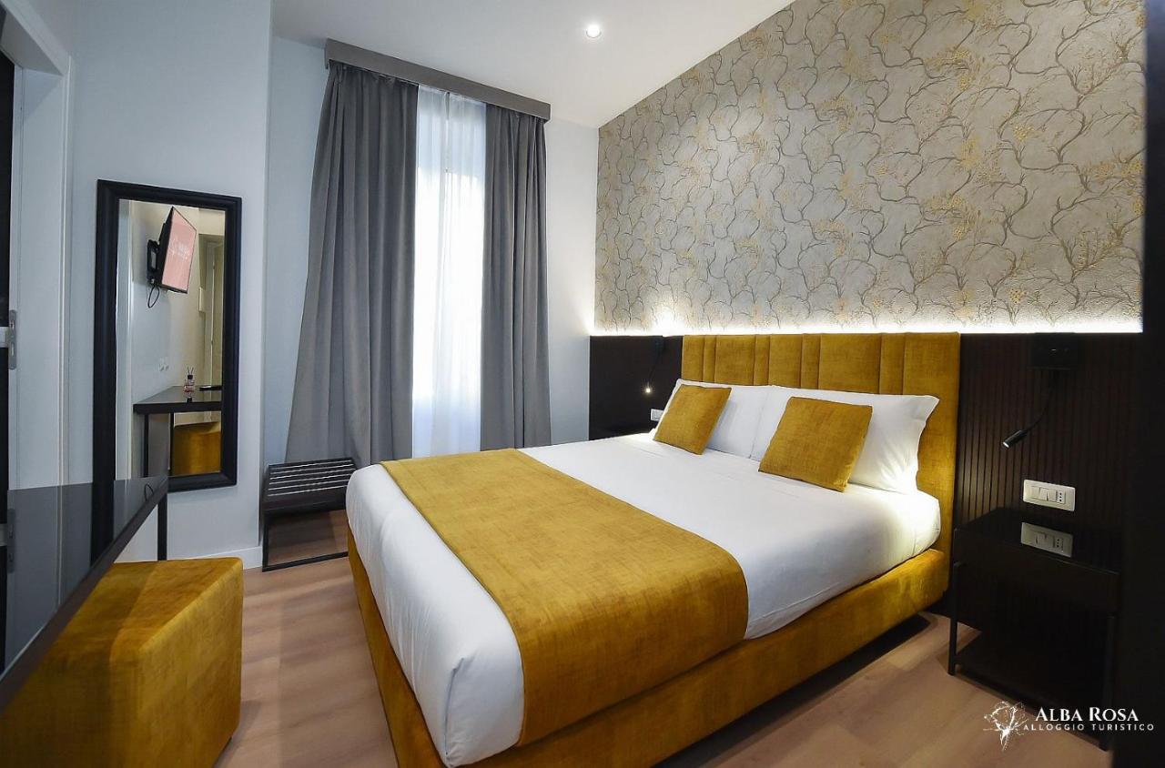 Deluxe Double Room (2 Adults + 1 Child)