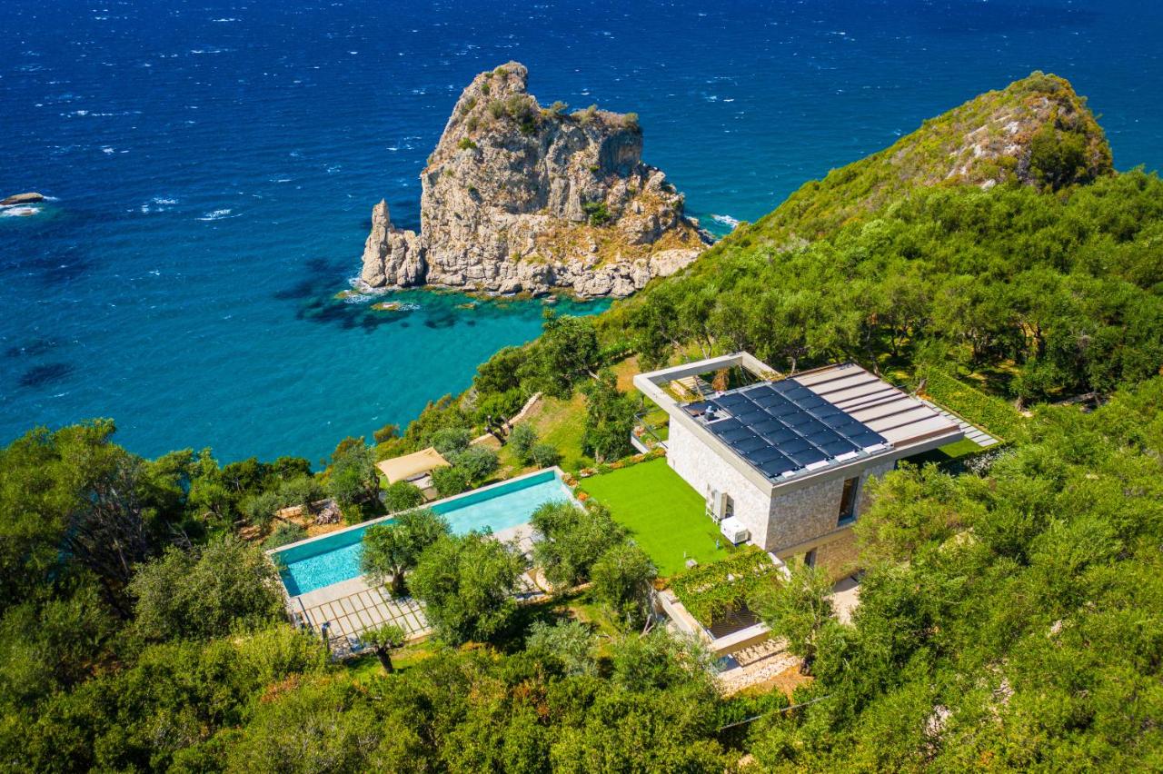 Villa with Sea View