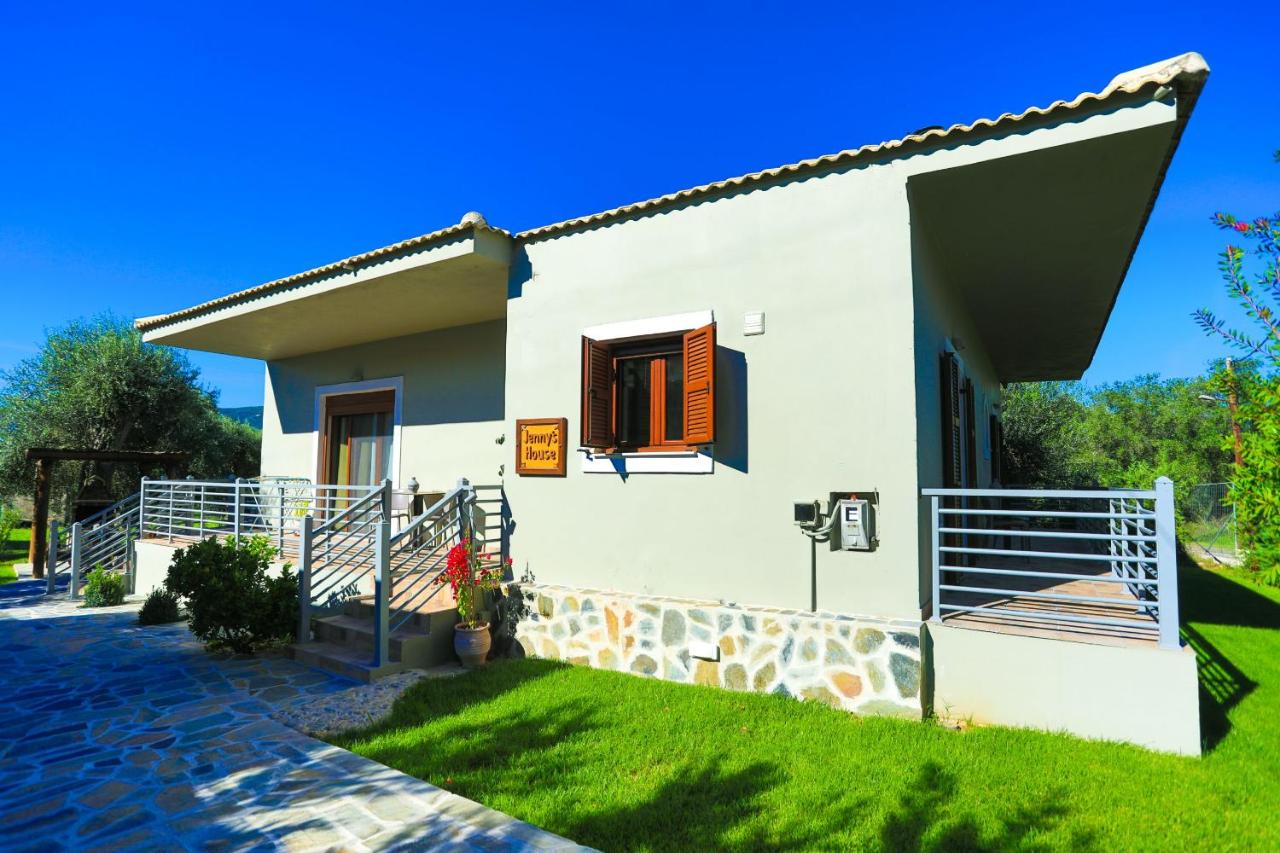 Jenny´s house - B&B Strongyli