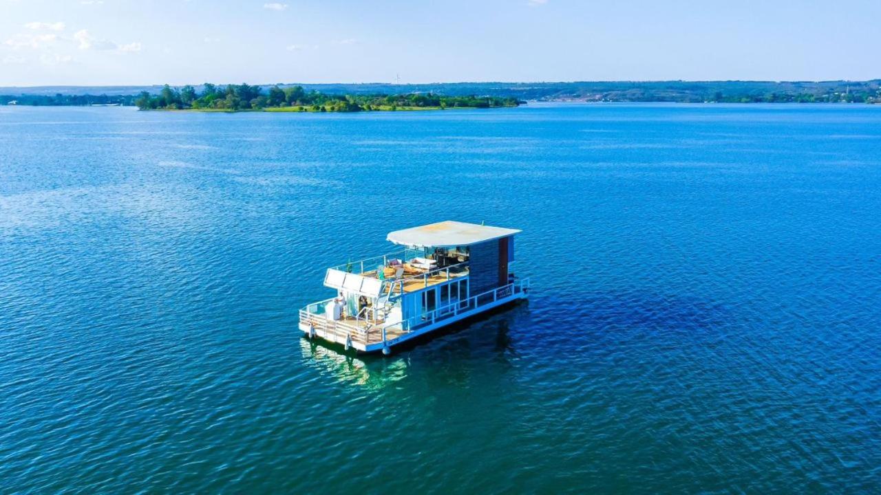 B&B Brasília - WTS HOUSE BOAT - Bed and Breakfast Brasília