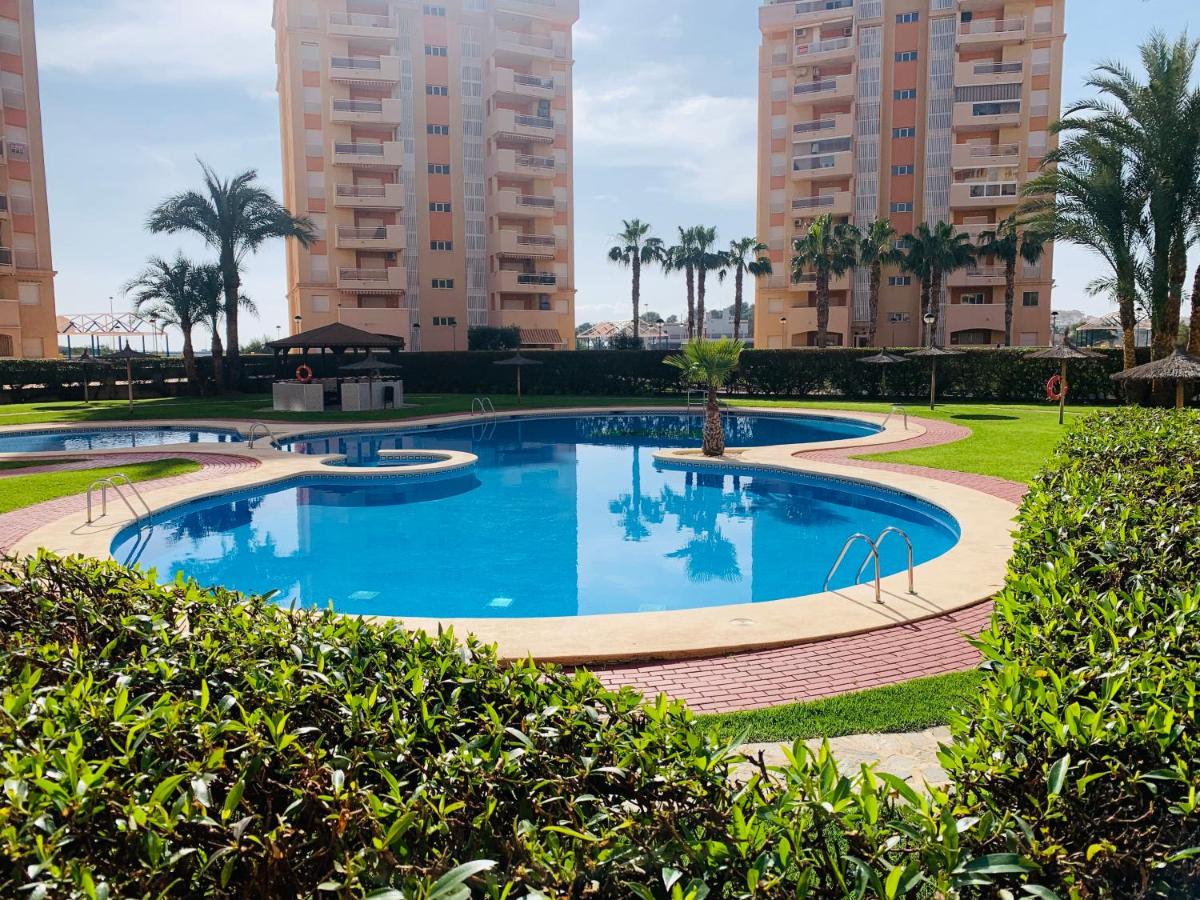 LMHA 05 Puerto Mar, 2 bedroom, 1 bathroom with sea view in La Manga - B&B
