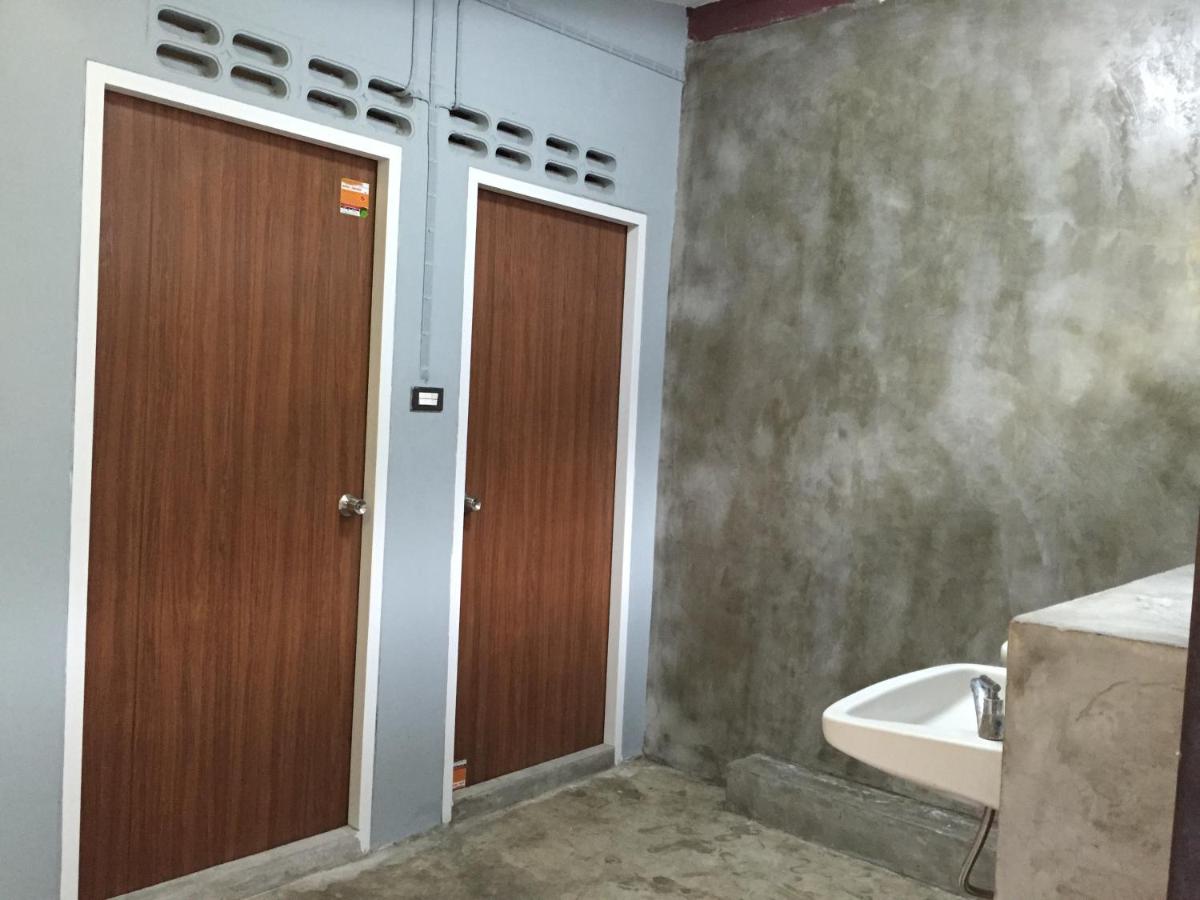 Chambre Lits Jumeaux Économique avec Salle de Bains Séparée