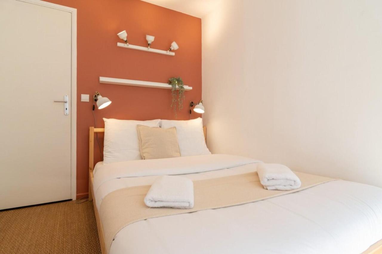 Vieux Lille -Nice studio neat and fully equipped ! - B&B