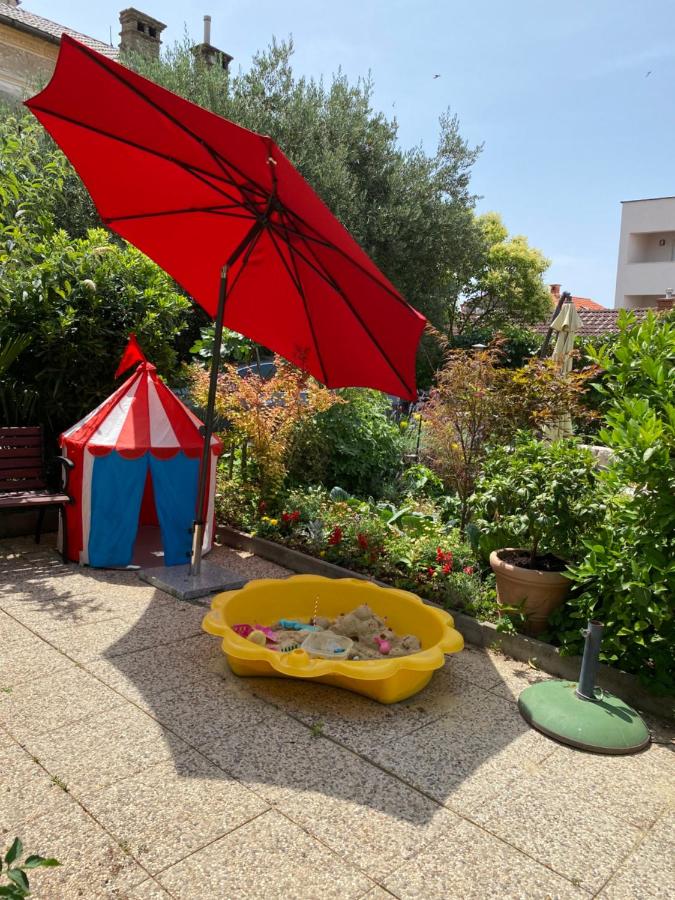 Family Apartments Vesna- 100 m Beach -Center Crikvenica - B&B