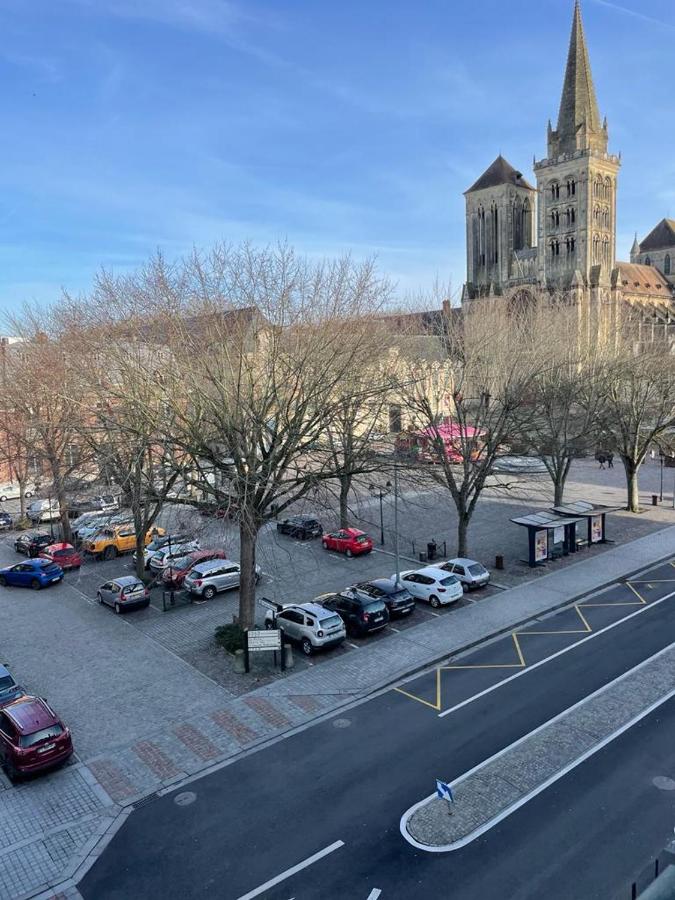 Appartement hyper centre, cathédrale, fibre - B&B Lisieux