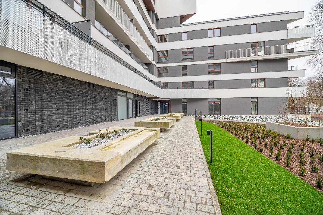 Kraków Business Suite - 47m2, Balcony and Parking by Rentujemy - B&B Krakow