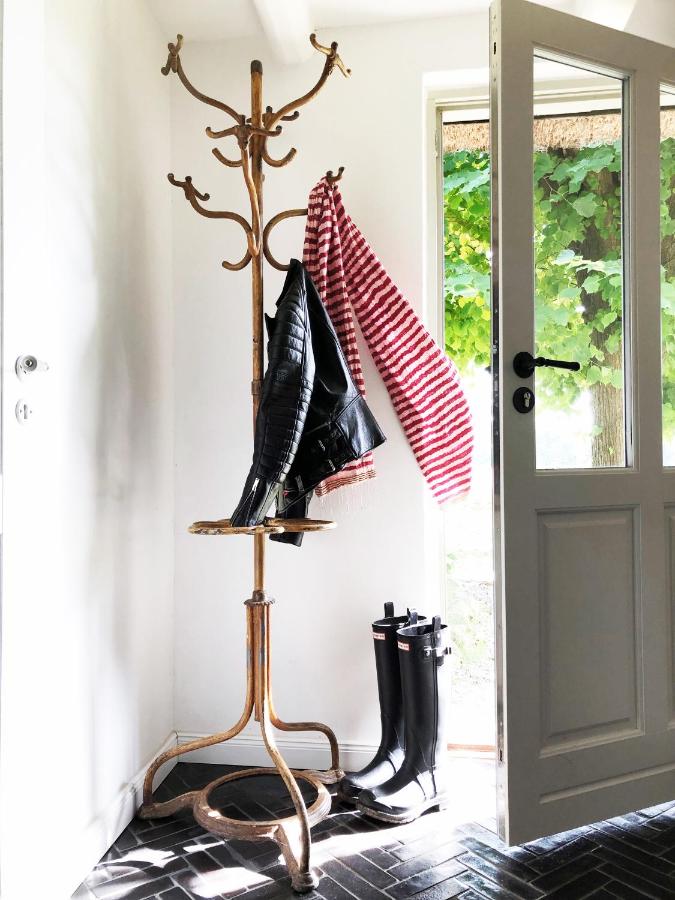 Romantisches Reetdachhaus - Frau Schröders - B&B Mohrkirch