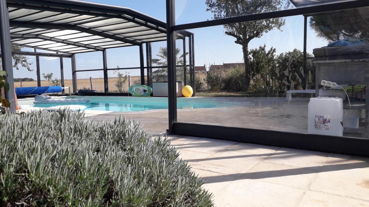 Au bout du monde 2 piscine et spa - B&B
