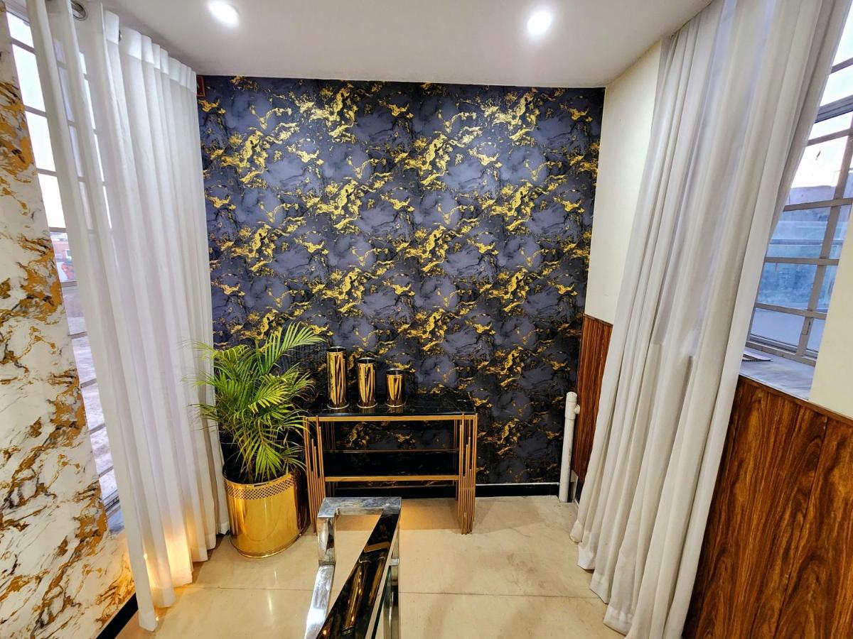 Motorway Majesty Lodges - Near Islamabad International Airport & Motorway - Bed and Breakfast Islamabad