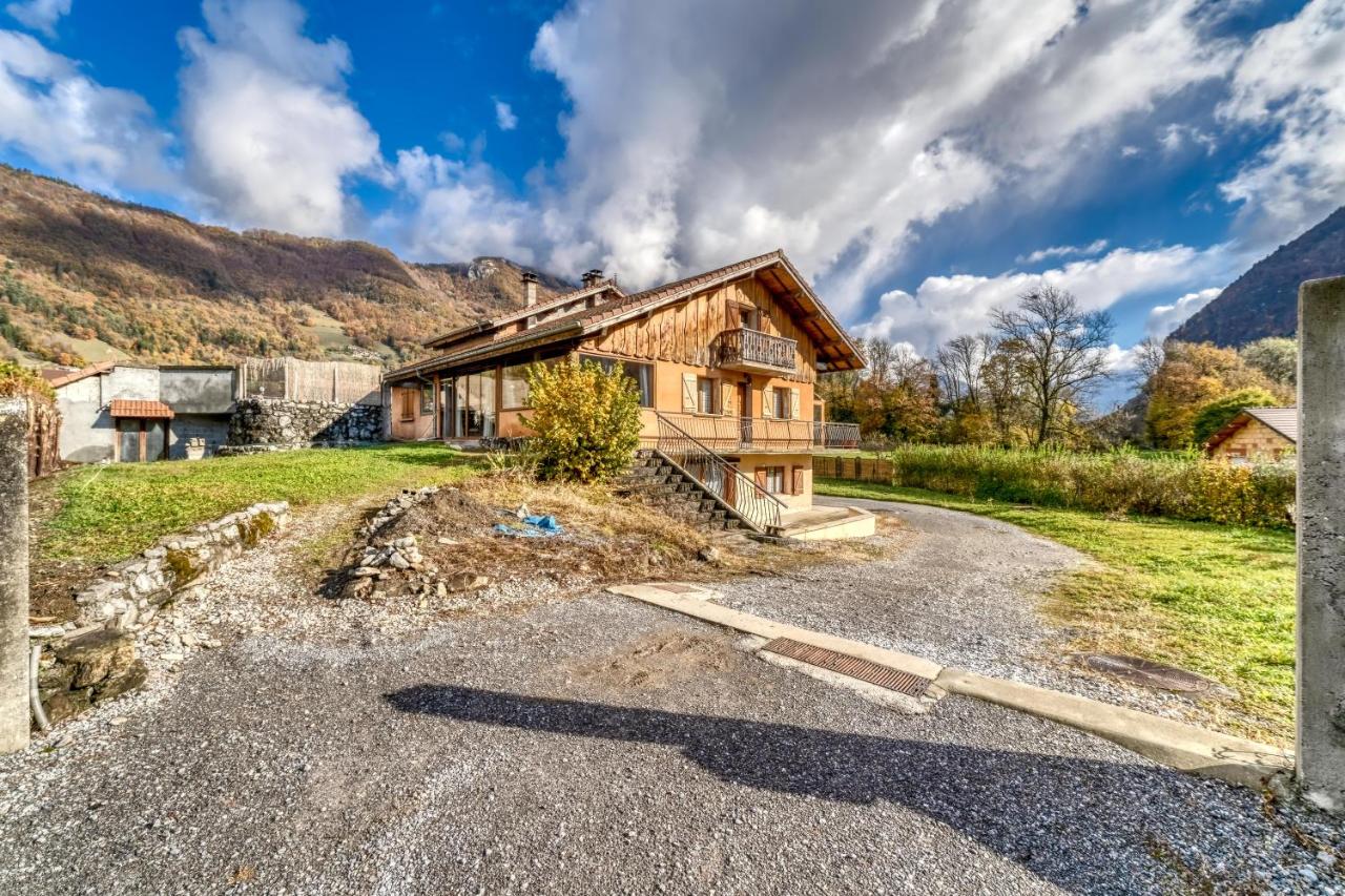 AU PIED DES CIMES meuble de tourisme 3 etoiles classement 2023 - Chambres d’hôtes