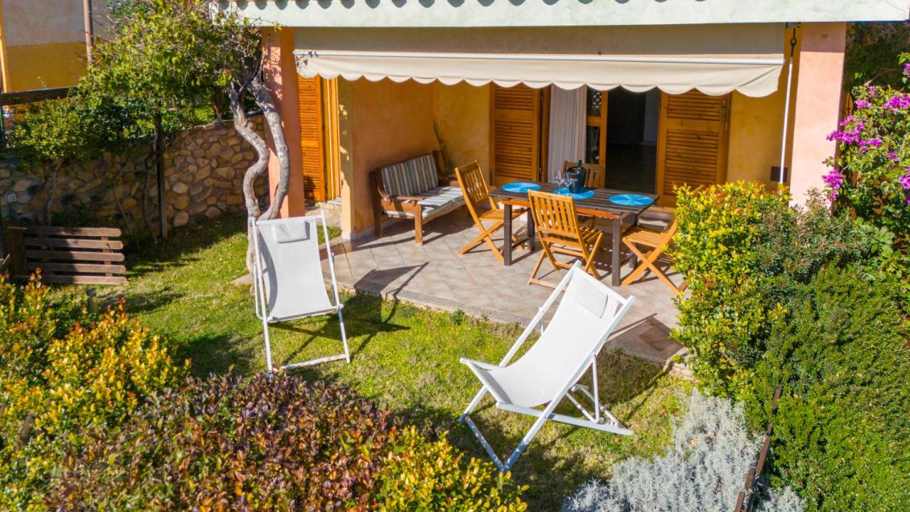 La Vela Summer House - FREE WIFI - 700mt from the beach - B&B