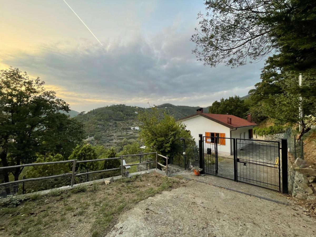 Casa in campagna: Completo Relax - B&B Albissola Marina