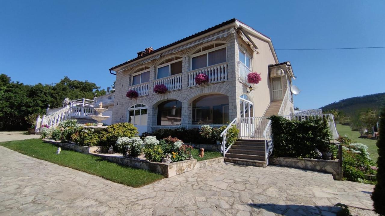 Apartman Vanda - Bed and Breakfast