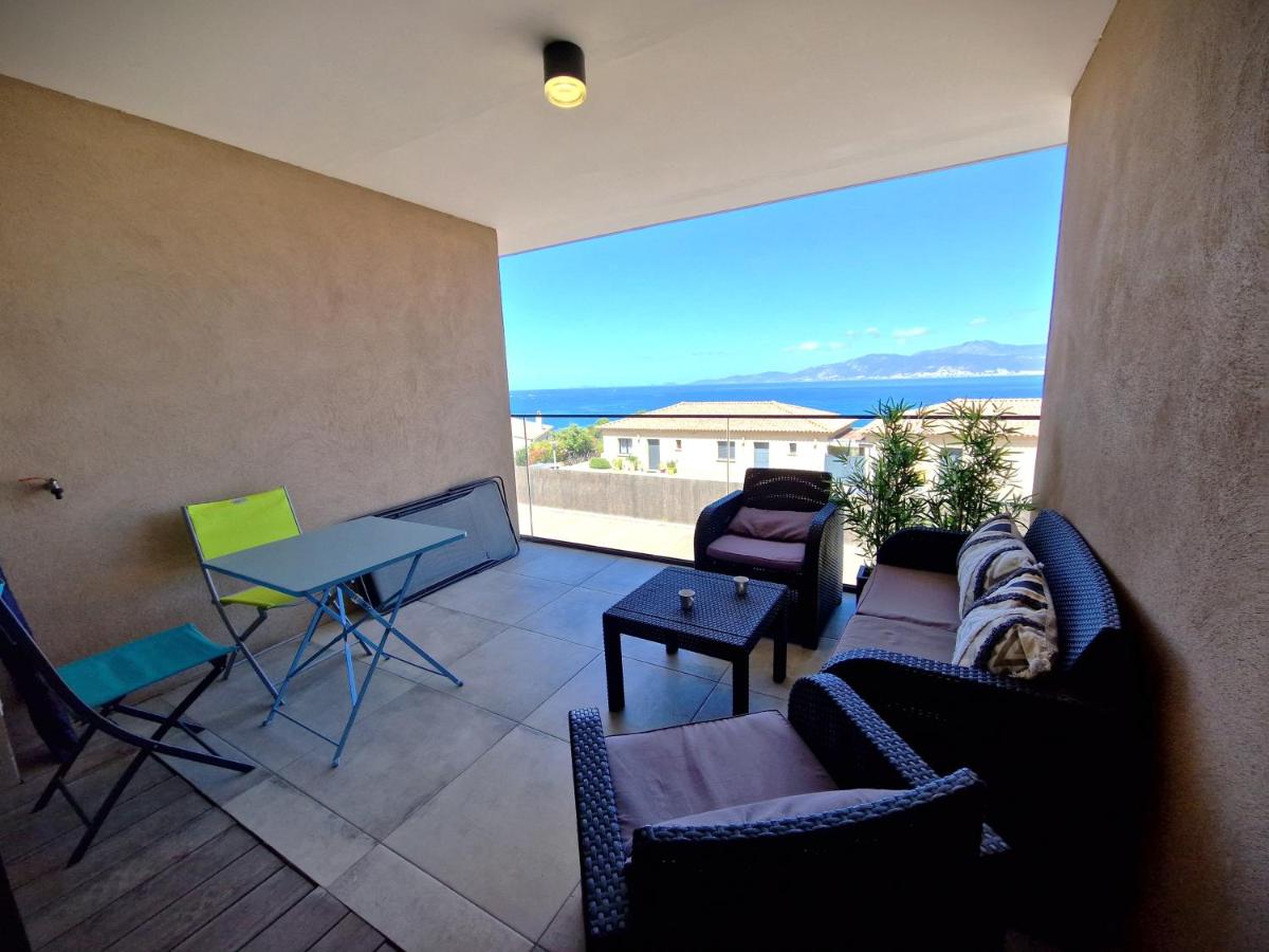 Appartement vue mer panoramique près de Porticcio - Chambres d'hôtes Pietrosella