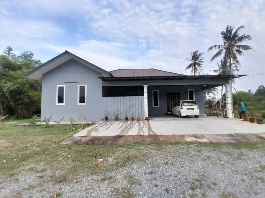 B&B Kangar - Homestay Casa de Santan - Bed and Breakfast Kangar