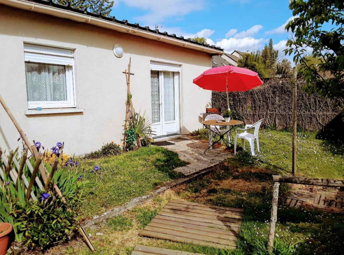 B&B Nantes - Grand studio sur jardin Nantes Beaujoire B - Bed and Breakfast Nantes