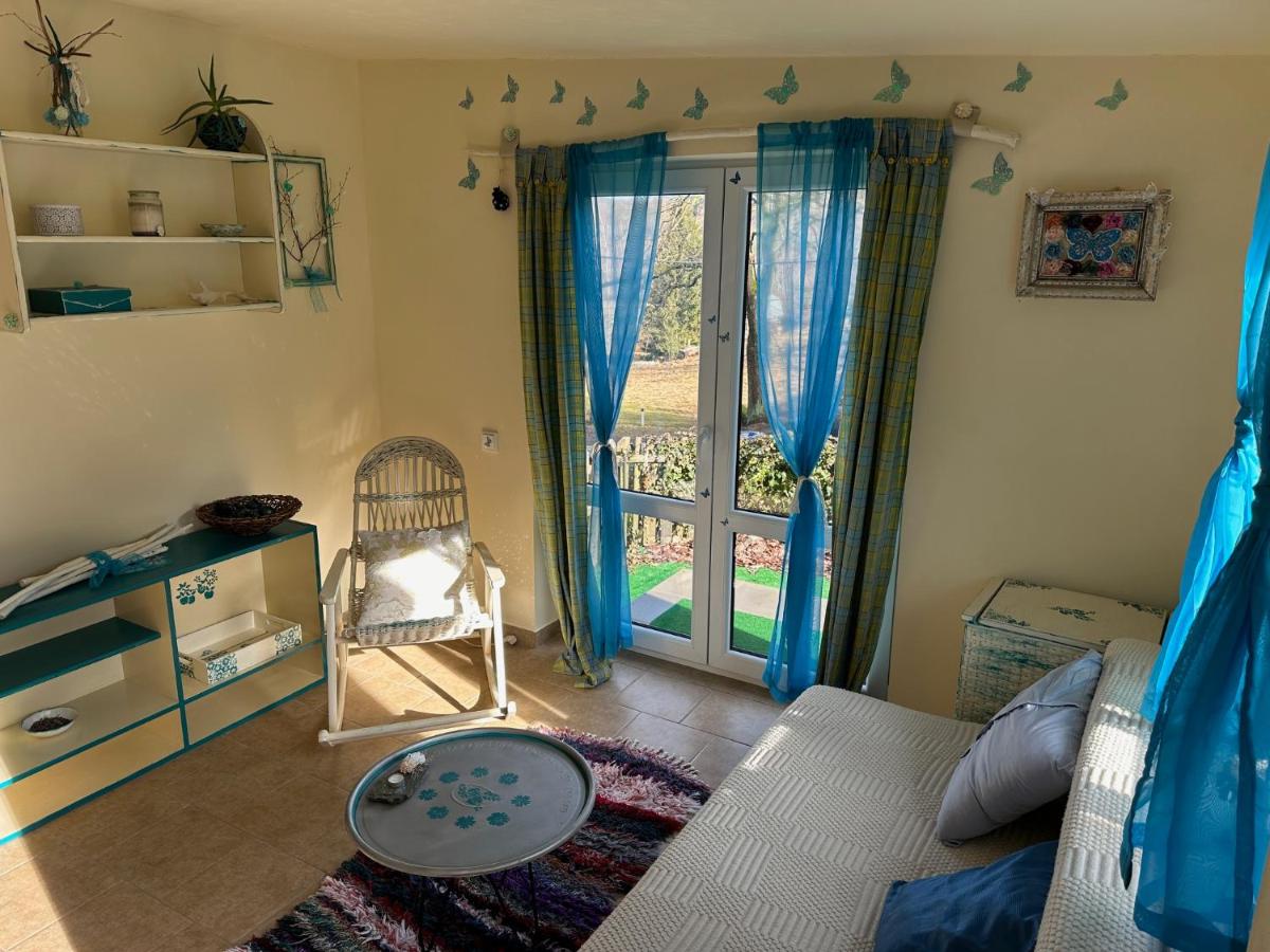 Chata se zahradou v Liberci - Ferienwohnung