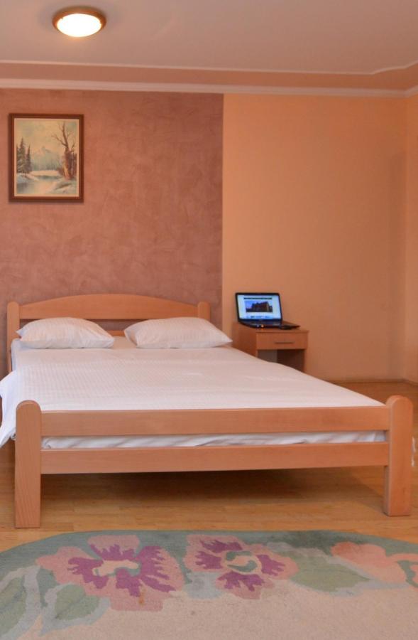 Large Single Room