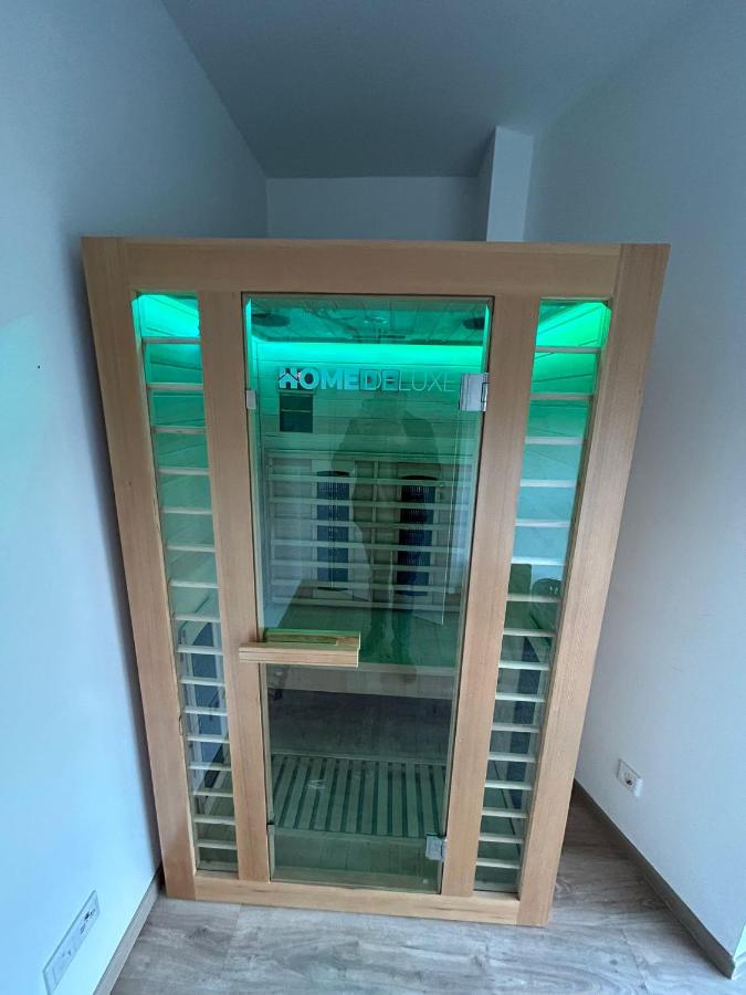 Moderne Ferienwohnung Green Forest mit Infrarotsauna, Balkon und Stellplatz - Ferienwohnung