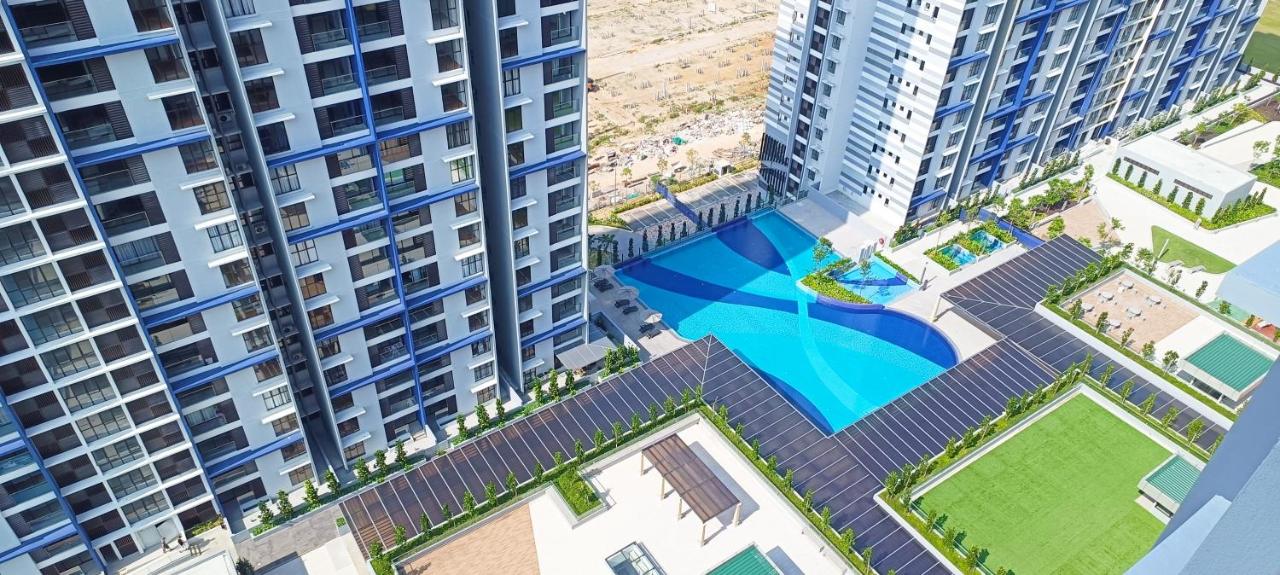 ADMIRAL Residences title - B&B