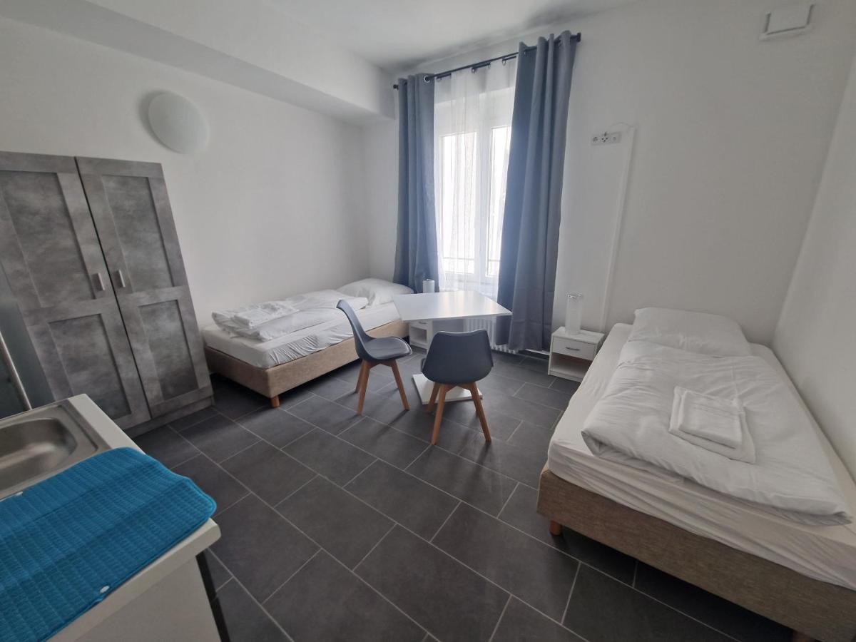 B&B Berlin - BusinessQuartier Berlin - Bed and Breakfast Berlin