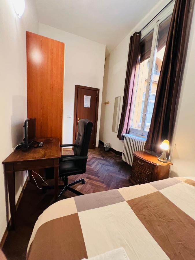 Camera Singola con Bagno in Comune