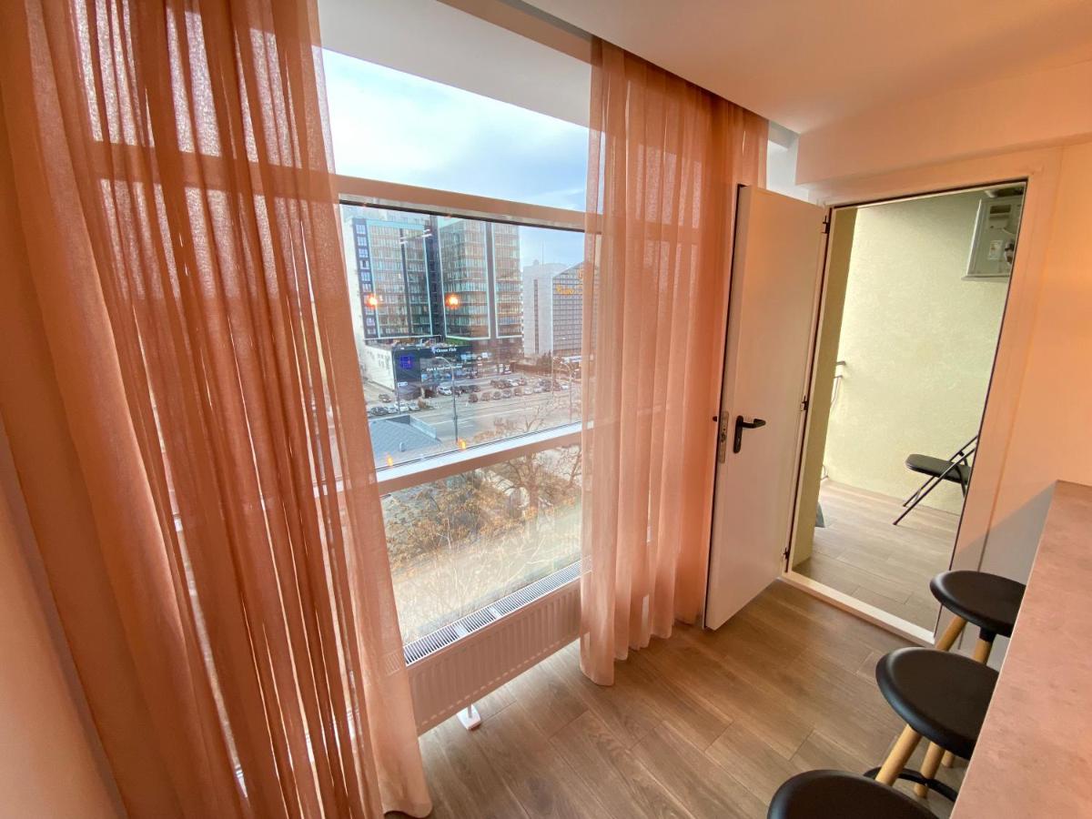 RentNow Panorama View Apartment in Center of Chișinău - Chambres d’hôtes Chişinău