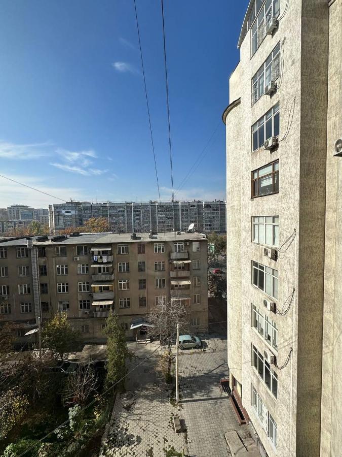 1-room apart. 21 on Usenbaeva 52 near Eurasia shopping center - Bed and Breakfast Bisjkek