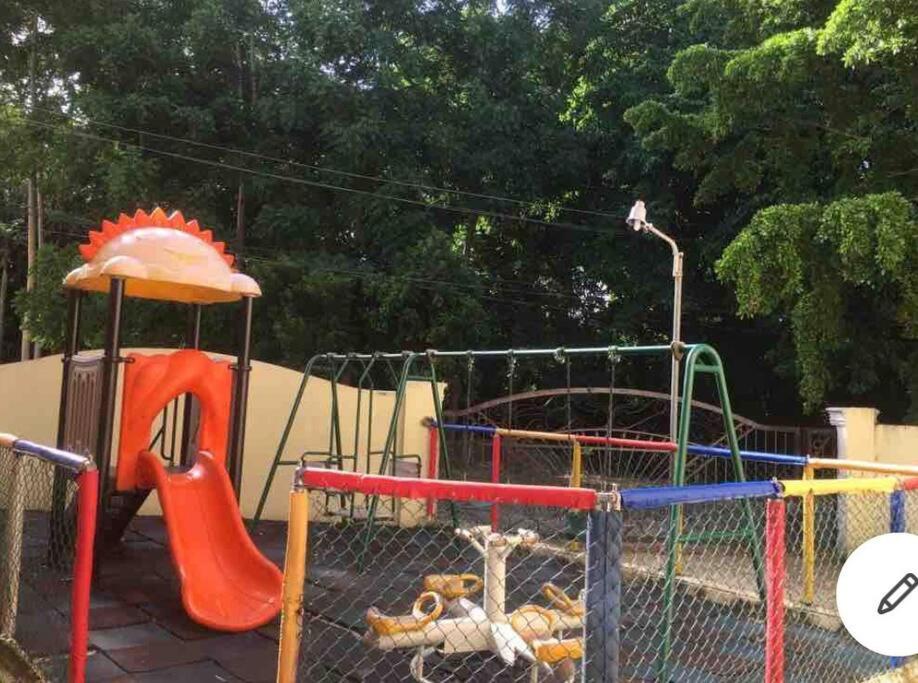 3 Santo Domingo Norte, Huge Charming apt close to all fun - B&B
