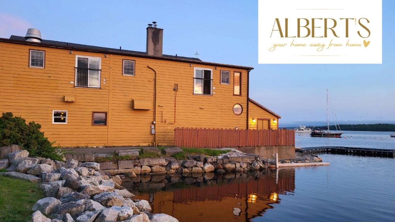 Albert's - Bed and Breakfast
